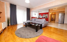 Color Apartments Unirii 14 Blv